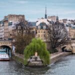 Top 10 Things to do in Paris Pont Neuf Bridge in Paris
