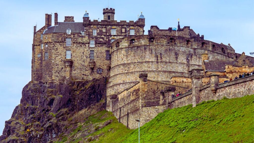 Travel Smarter with Cheap Travel Destinations & Budget Guides 11 Edinburgh Scotland